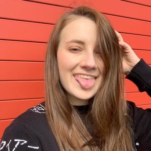 Meet your Posher, Hanna